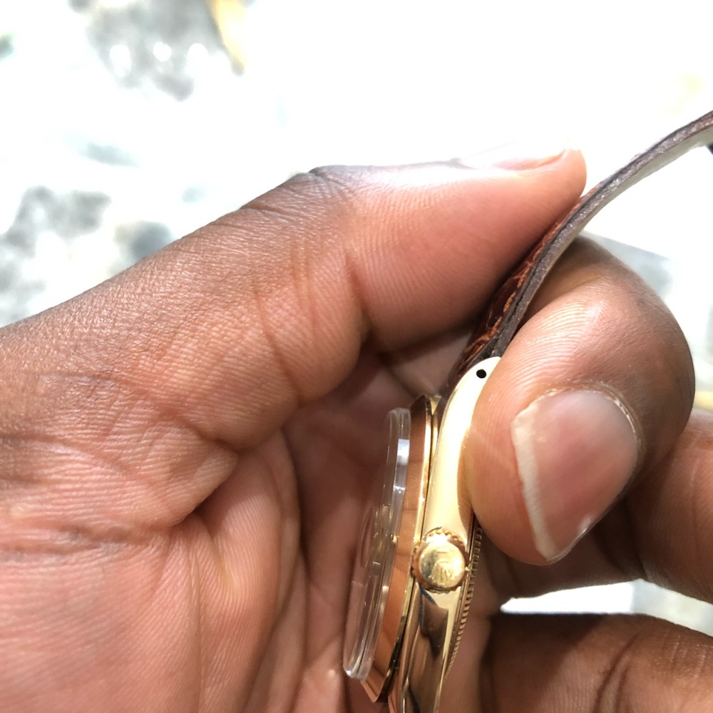 Rolex oyster perpetual date - Picture 5 of 8